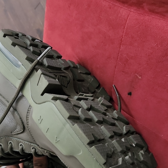 Nike Air Max Goaterra 2.0 Cargo Khaki Olive Green size 8 mena - Picture 3 of 3